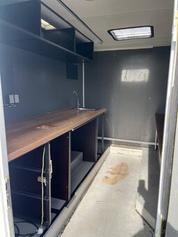 Pojízdná prodejna - 10