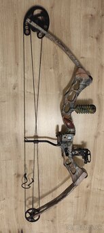 Kladkovy luk Chaser 2 - 10