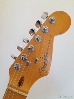 Fender Stratocaster USA 90s - 10