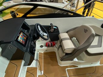 BAYLINER C21 + MERCURY F 150 EFI EXLPT - 10