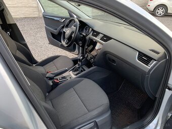 ŠKODA OCTAVIA COMBI 1.6 TDI 115K STYLE SR - 10