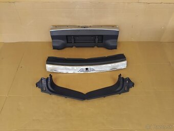 rozpredám interiér Superb 2 - 10