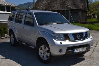 Nissan Pathfinder 2.5 dCi terénne - 10
