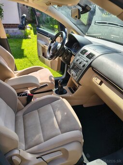 VW Touran - 10