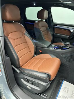 Volkswagen Touareg 3.0 V6 TDI 286k R-Line 4Motion Tiptronic - 10
