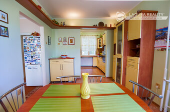 Atraktívny meštiansky dom s veľkou záhradou v Levoči - 10