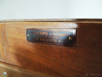 starožitný fotoaparát so statívom - 10