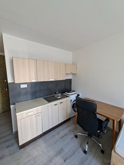 Garsónka v obci Nedašovce - 10