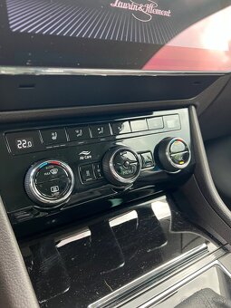 Škoda Superb 3 2.0 TDI Laurin & Klement - 10