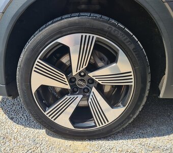 AUDI E-TRON 50 SPORTBACK QUATTRO ADVANCED - 10