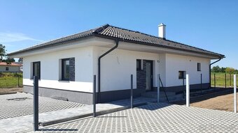 Predaj - Rodinný dom ,,Typ Bungalov " Láb - okr. Malacky - 10