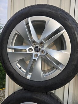 Letná sada 5x112 R19 original Škoda Enyaq - 10