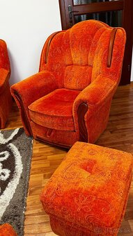 Gaučová súprava 180€ + stolík 30€ - 10