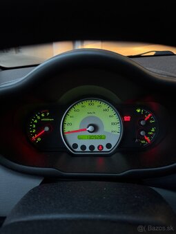 Hyundai i10 1.1 (r.2008) - 10