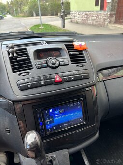 Mercedes Viano - 10