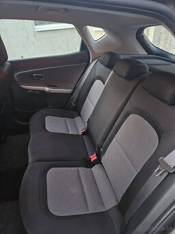 KIA Cee´d NEW, 1.4 benzín, 2017, hnedá metalíza - 10