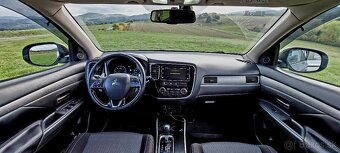 Mitsubishi Outlander Edition 100+ - 10