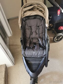 Hauck Runner 3 olive green kočík bugina - 10
