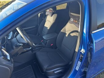 Kia Ceed SW 2021 1.4 T-GDi + LED - 10