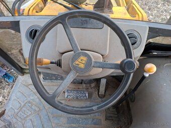 JCB 2CX - 10