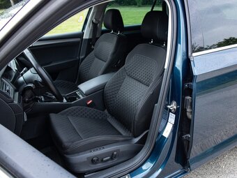 Škoda Superb Combi 2.0 TDI Style,DSG 110kw,A7,Nehavarované - 10