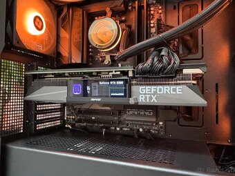 Ryzen 9 7950X\32GB\RTX 3080\SSD\1300W Zdroj - 10