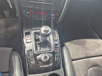AUDI A4 2.0 TDI KOMBI 4x4 - 10