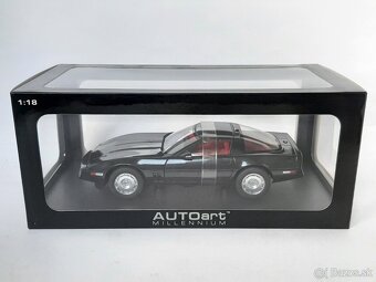 1:18 - Chevrolet Corvette / C4 (1986) - AUTOart - 1:18 - 10