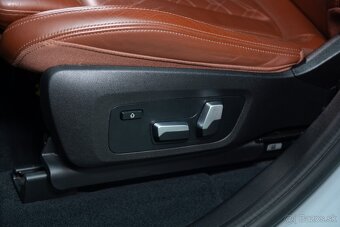 BMW X4 3.0D 210kW, automat, 4x4, 2022 - 10