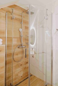 Exkluzívna nehnuteľnosť v krásnom prostredí Vyšných Ružbách - 10