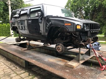 Hummer - 10