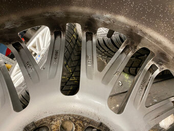 BMW Styling 94 5x120 R18 - 10