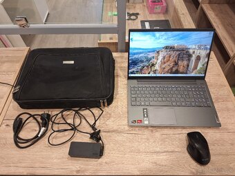 Lenovo Ideapad 5 15ALC05 - 10