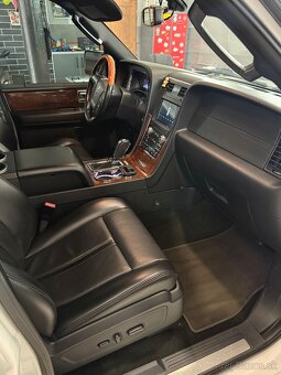 Lincoln NAVIGATOR 3.5 V6 bi-turbo—LPG—4x4—2017—7 mist— - 10