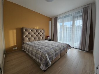 NA PRENÁJOM 2 IZBOVÝ BYT S PARKOVANÍM BRATISLAVA CENTRUM - 10
