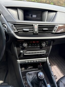 Bmw X1 18d xDrive - 10