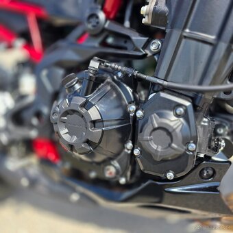 Kawasaki Z900 2024 - 10
