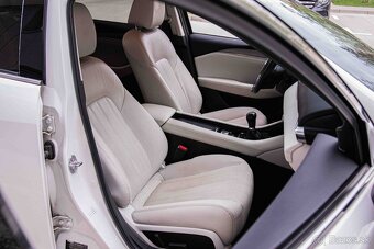 Mazda 6 2.2 Skyactiv-D184 Revolution TOP / ODPOČET - 10