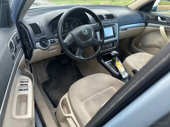 Škoda Octavia 1.6 TDI DSG - 10