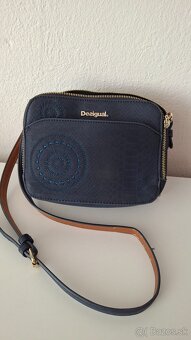 Kabelka Desigual - 10