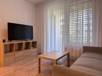 PRENÁJOM 2-izb. bytu na GALVANIHO ul. s parkovaním - 10