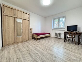 Prenájom 3-izbového bytu v centre Žiliny s parkovacím miesto - 10