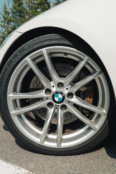 BMW E90 335i LCI Manual RWD - 10