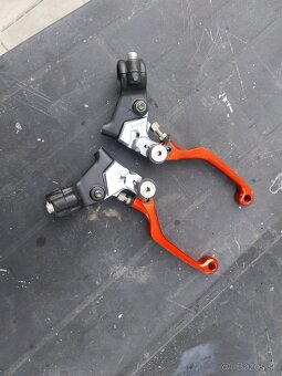 Predam pár dielov na jawa pionier - 10