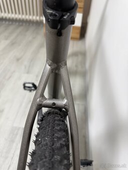 GRAVEL KELLYS SOOT 50 - 10