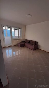 Prenájom 3 izbový byt na Rozkvete - 10