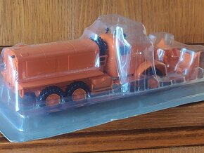 Jelcz, Fiat, Csepel, Zil, Robur - 10