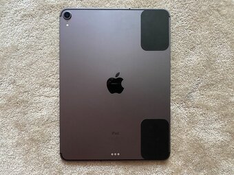 iPad Pro 11, Cellular 4G, 1TB SSD, 6GB RAM, iOS 26 (2018) - 10