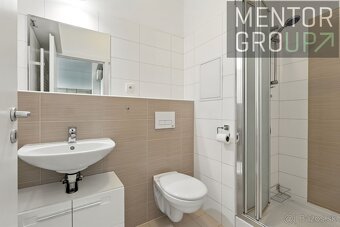 REZERVOVANÉ Na predaj 2-izbový byt s parkovacím miestom, St - 10