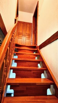 Vidiecke sídlo na polosamote Ábelovských Lazov - 10